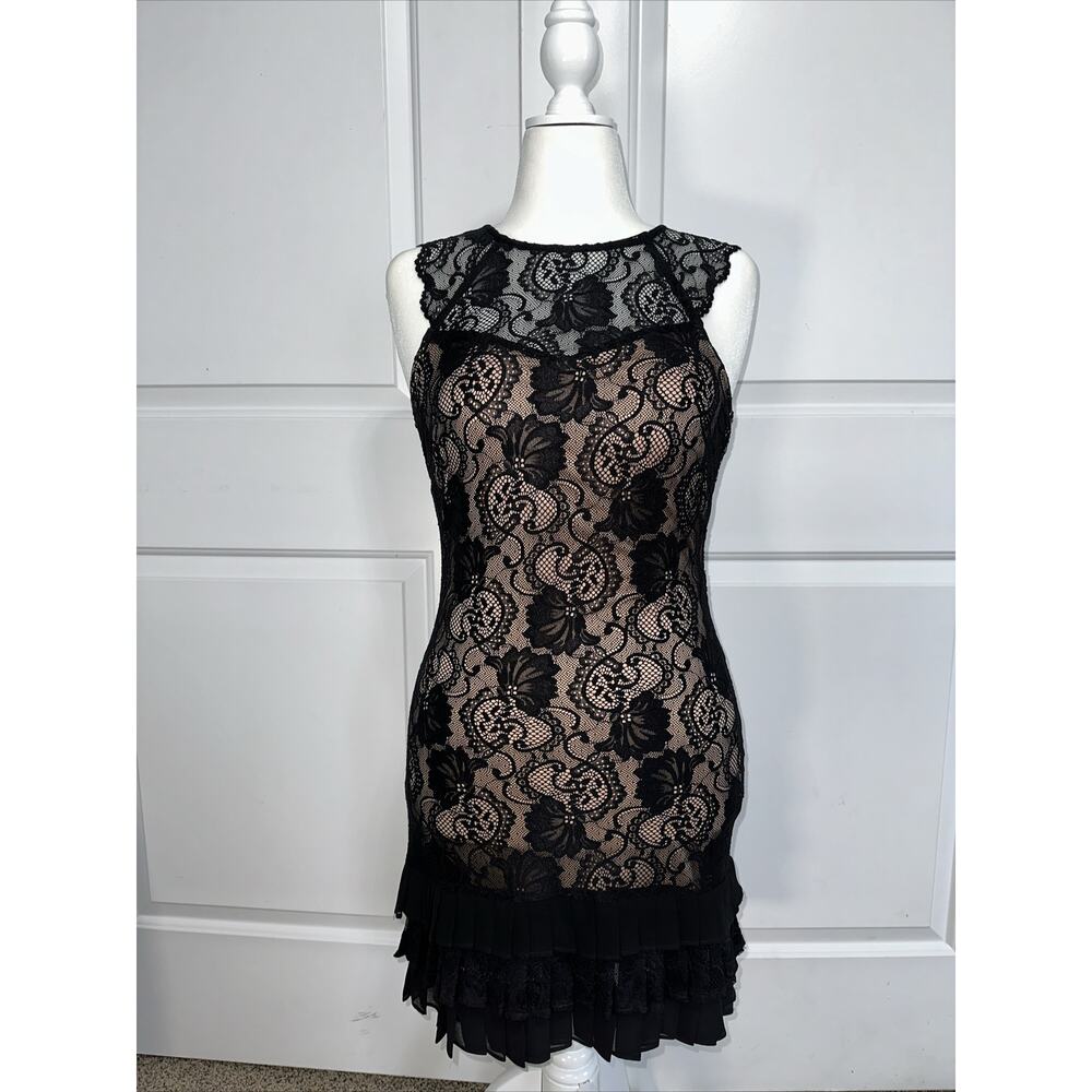 Kensie Women's Black Pleated Ruffled-Hem Lace A-Line Dress Size 6 - Picture 3 of 4